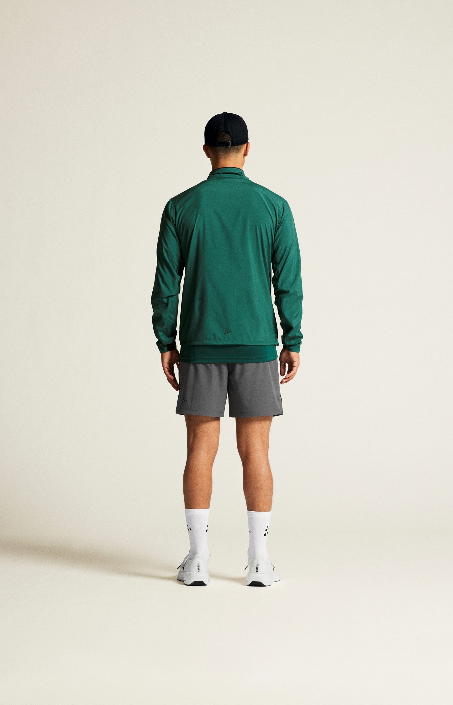 MEN'S ADV ESSENCE WIND JACKET - BIOME/BLAZE Craft Sportswear NA