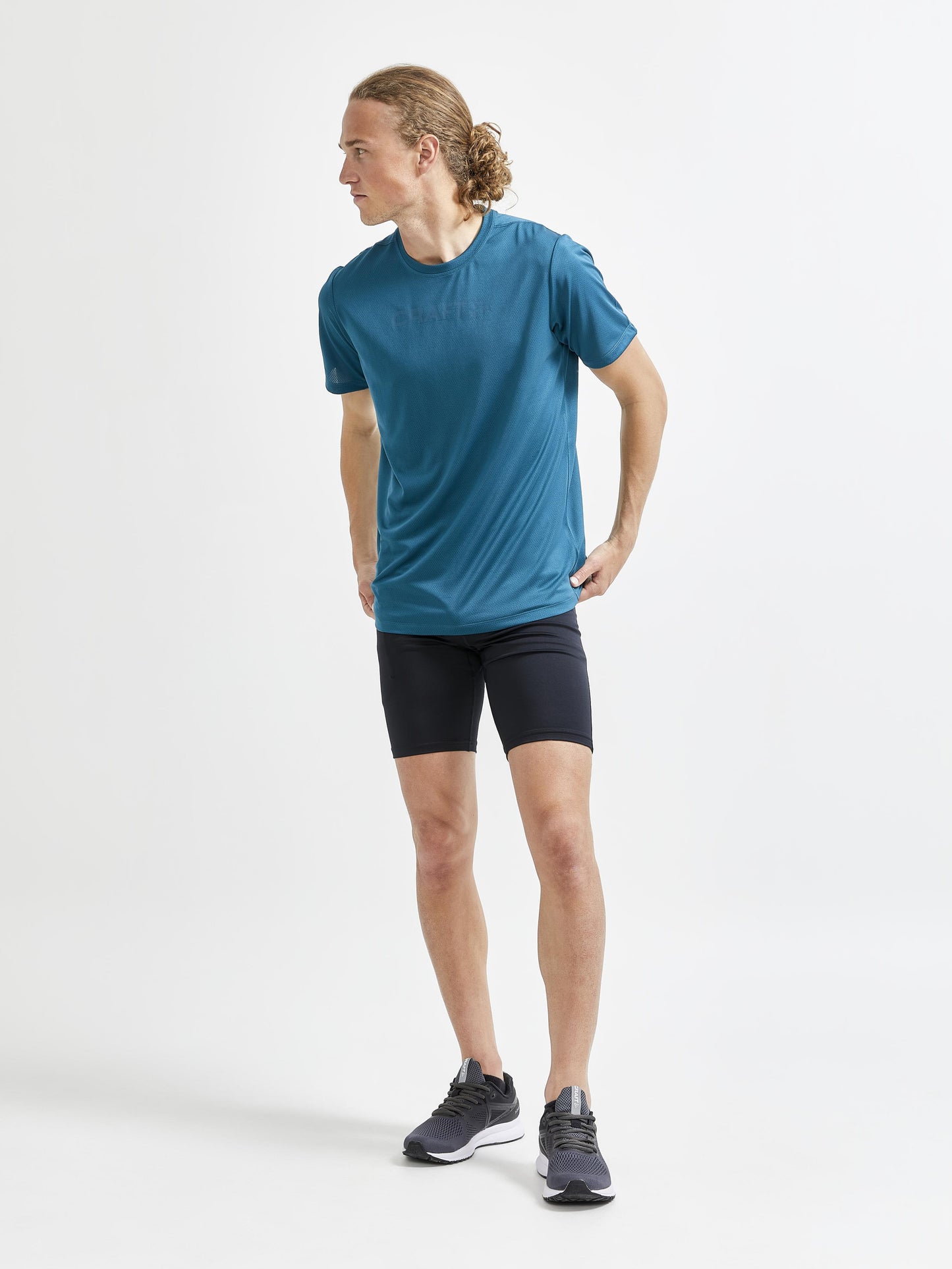 MEN'S ADV ESSENCE SHORT TIGHTS Men's Shorts Craft Sportswear NA