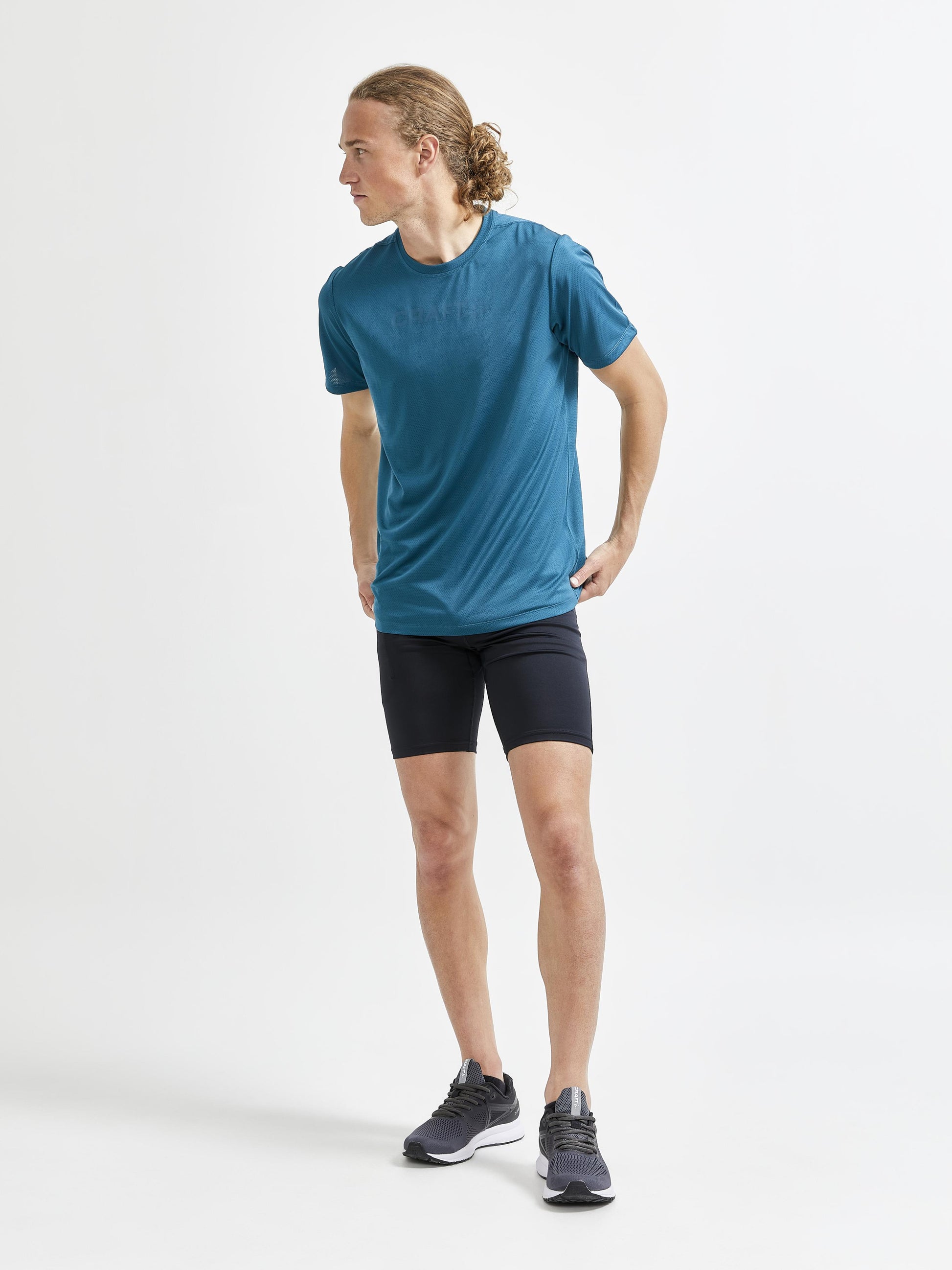 MEN'S ADV ESSENCE SHORT TIGHTS Men's Shorts Craft Sportswear NA