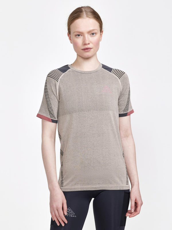 Women's Performance Sports & Athletic Tops